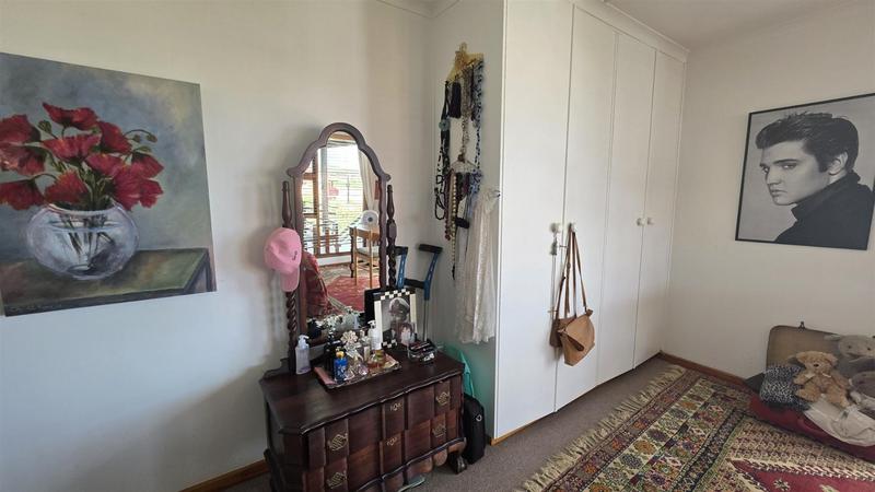 4 Bedroom Property for Sale in Klein Brak Western Cape